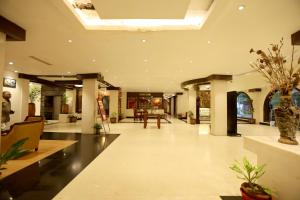 Breeze Residency