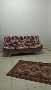 Femme stay lounge