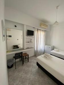 Double or Twin Room room in Deep Blue Rooms & Apartments