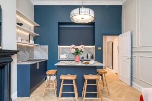 Victorian Blue - 2 bedroom flat Pimlico