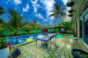 Spicy Mango Villa Elegano - Luxurious Villa Near Nagaon Beach, Alibag