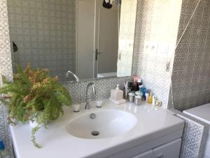 Appartement de designer, Grand Paris pour 6 personnes, Metro 14