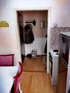 Cool People Apartment