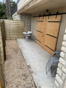 Appartements Joli logement au pied des Alpilles : photos des chambres
