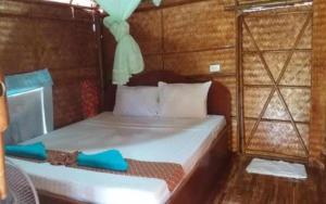 Lanta Long Beach Hostel