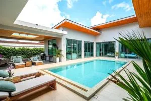 Villa Mimosa III: Spacious 4 Bedroom Private pool Villa - Ban Kata