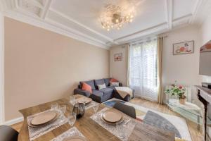 Centre de Paris à 10min, gare à 2 min à pieds, Parking privé gratuit