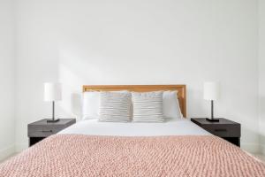 Alewife 2br w gym wd nr shopping T BOS-933