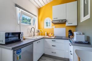 Maisons de vacances Gite l'Instant - Au coeur d'une oliveraie : photos des chambres