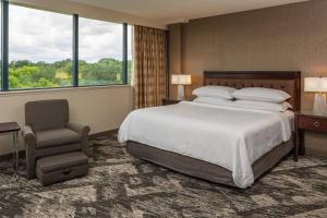 Penthouse Suite, 1 King room in Sheraton Tampa Brandon Hotel