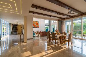 StayVista at Serenity Farms with Pool, Lawn, Bonfire & BBQ
