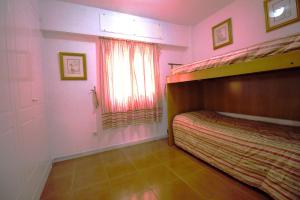 obrázek - Captivating 2-Bed Apartment in Isla Canela Beach