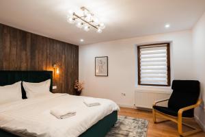 Rope Street eState Picturesque