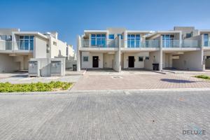 Restful 3BR Townhouse at DAMAC Hills 2 Dubailand by Deluxe Holiday Homes