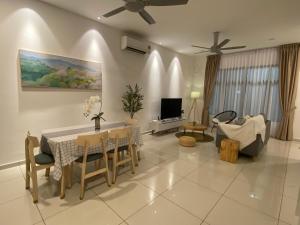 Cozy Retreat @ Austin Landed House JB Aeon IKEA
