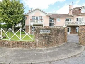 8 Scrahan Place - Cloghereen