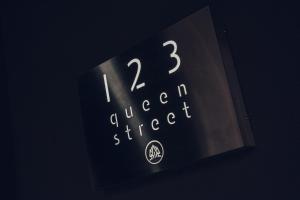 123 Queen Street - Home Crowd Luxury Apartments