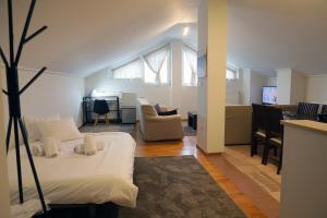 Lake’s Loft