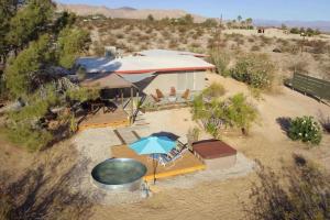 Midcentury 2 King Beds luxurious amenities recently redone - 4hvězdičkové hotely ve městě Twentynine Palms