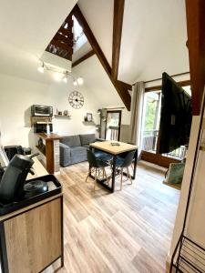 DUPLEX DU PAILHET, T3 neuf, vue montagne, parking, navette, 500m gare et 2 vélos à disposition gratuitement
