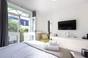 6 Bedford Street, Brighton, East Sussex, Brighton & Hove, BN2 1AN, England.