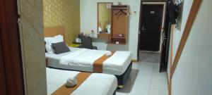 Votel Hotel DePratnya Kediri