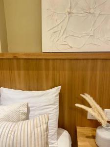 AMALFI - 3BR3b Vista Vela II Ocean View Condo