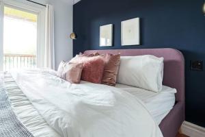 Grays Lane - Minutes to Sandbanks