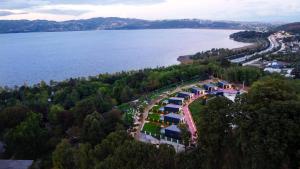 Lake Look Sapanca