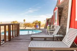 The BIG Red Barn; Pool, Hot Tub & Fire Pit - 二十九棕榈村