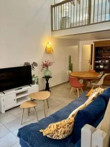 Duplex en plein centre-ville - Lhuis