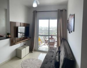 Excelente Apto com piscina 200 mts da praia - QX10H