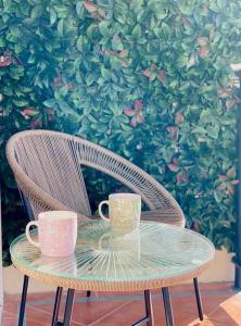 Totally Beachin Two bed, prime holiday location walk to everything!