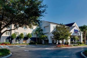Fairfield Inn & Suites by Marr..