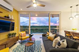 New modern beach + jungle penthouse condo