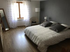 Maisons de vacances Gite Autrepierre, 4 pieces, 6 personnes - FR-1-584-168 : photos des chambres