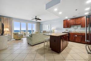 Laketown Wharf #1404 by Nautical Properties
