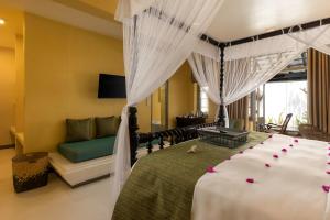 The Villa Bentota by KK Collection