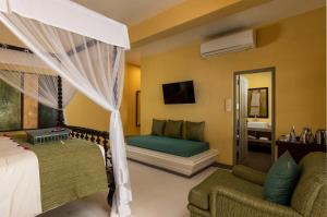 The Villa Bentota by KK Collection