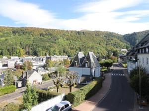 T3 lumineux avec WiFi à 300m des thermes de Mont-Dore, classé 2 étoiles, équipé pour 5 personnes - FR-1-608-255