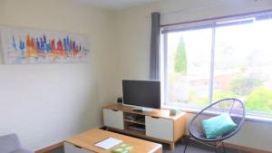 Queen St Apartment