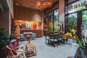 MTR Apartment & Hotel