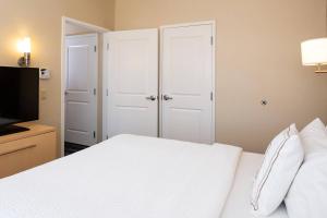 TownePlace Suites by Marriott Bakersfield West