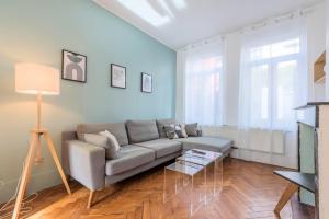 3 bedroom house with garden, near Lille