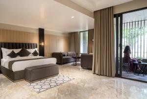 Alpine hotel and villas