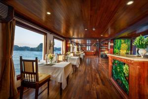 Indochina Sails Ha Long Bay