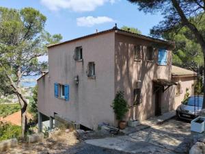 Chambre à louer dans villa St Clair-V-vue étang Thau