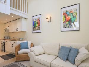 Acorn Lodge Windsor - Pass the Keys