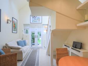 Acorn Lodge Windsor - Pass the Keys