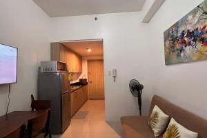 Direct Pool Access Shore Residences MOA Pasay Near Airport